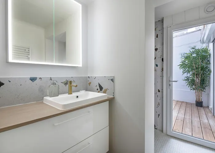 Holiday home 200m De La - Grande Maison Pour 6 Adultes Et 2 Enfants *